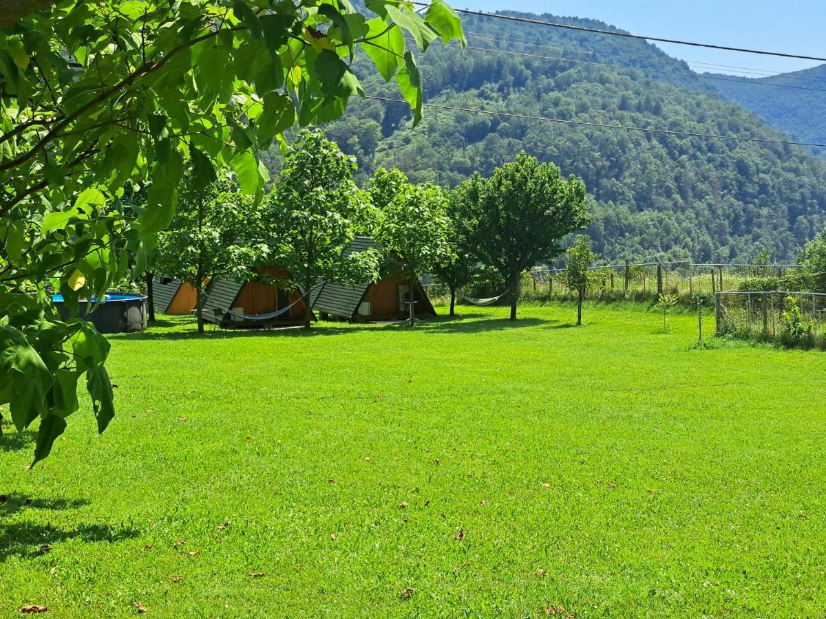 Glamping Hiske Petrin Hotel Tolmin Exterior photo